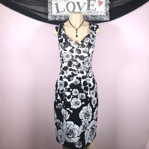 WHBM Floral Eve dress Size 12 💖